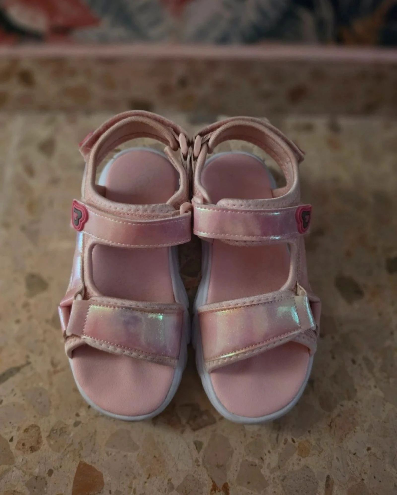 Sandalias con luces talla 32